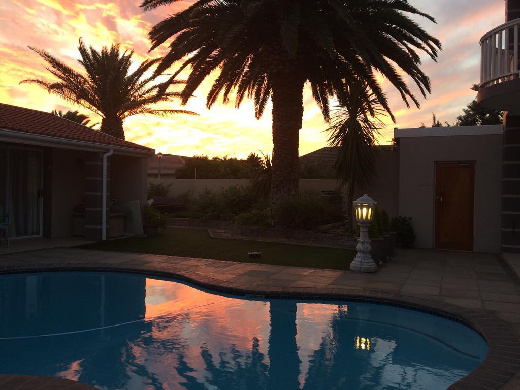 Atlantic Beach Villa ケープタウン エクステリア 写真