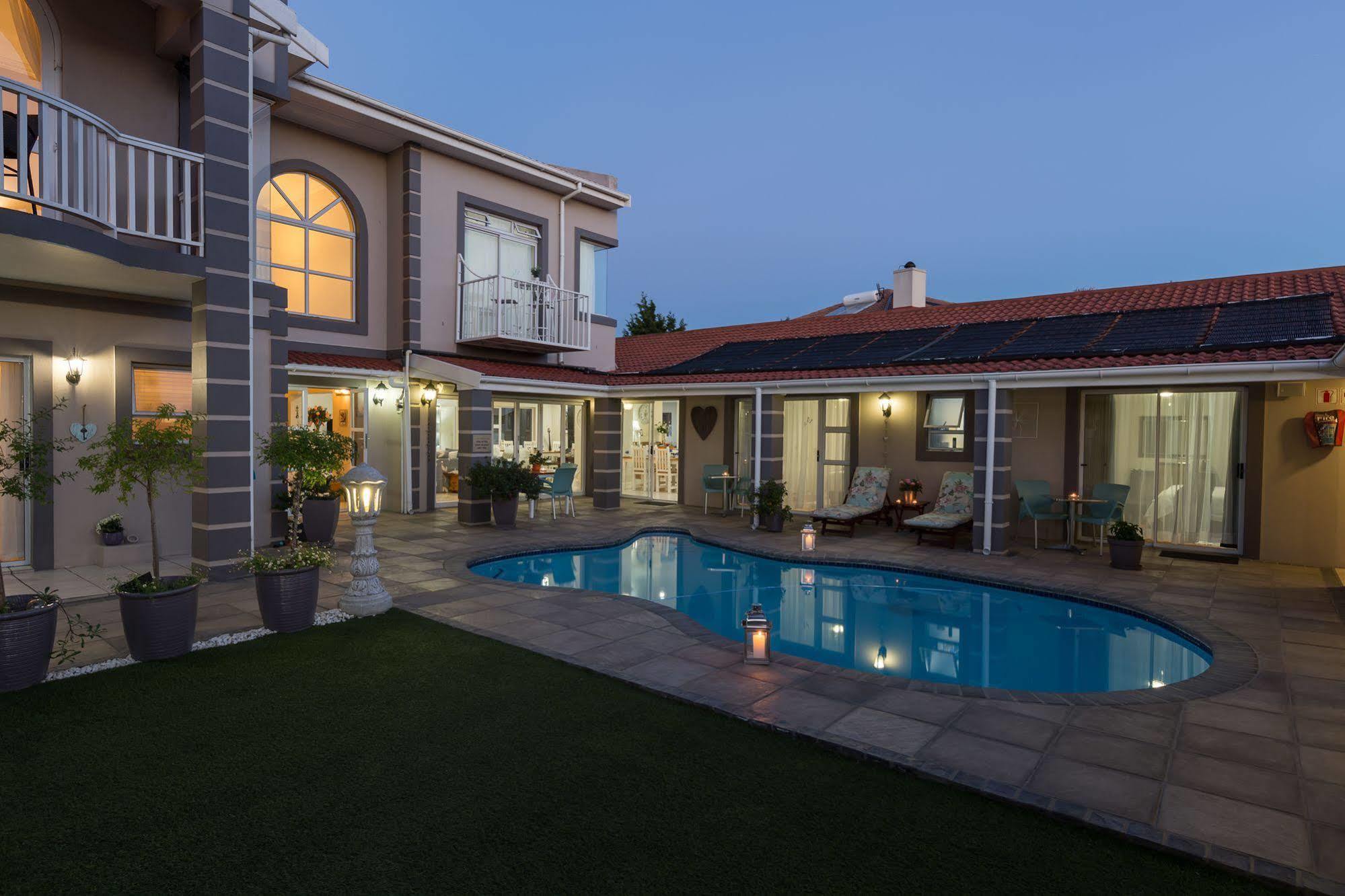 Atlantic Beach Villa ケープタウン エクステリア 写真