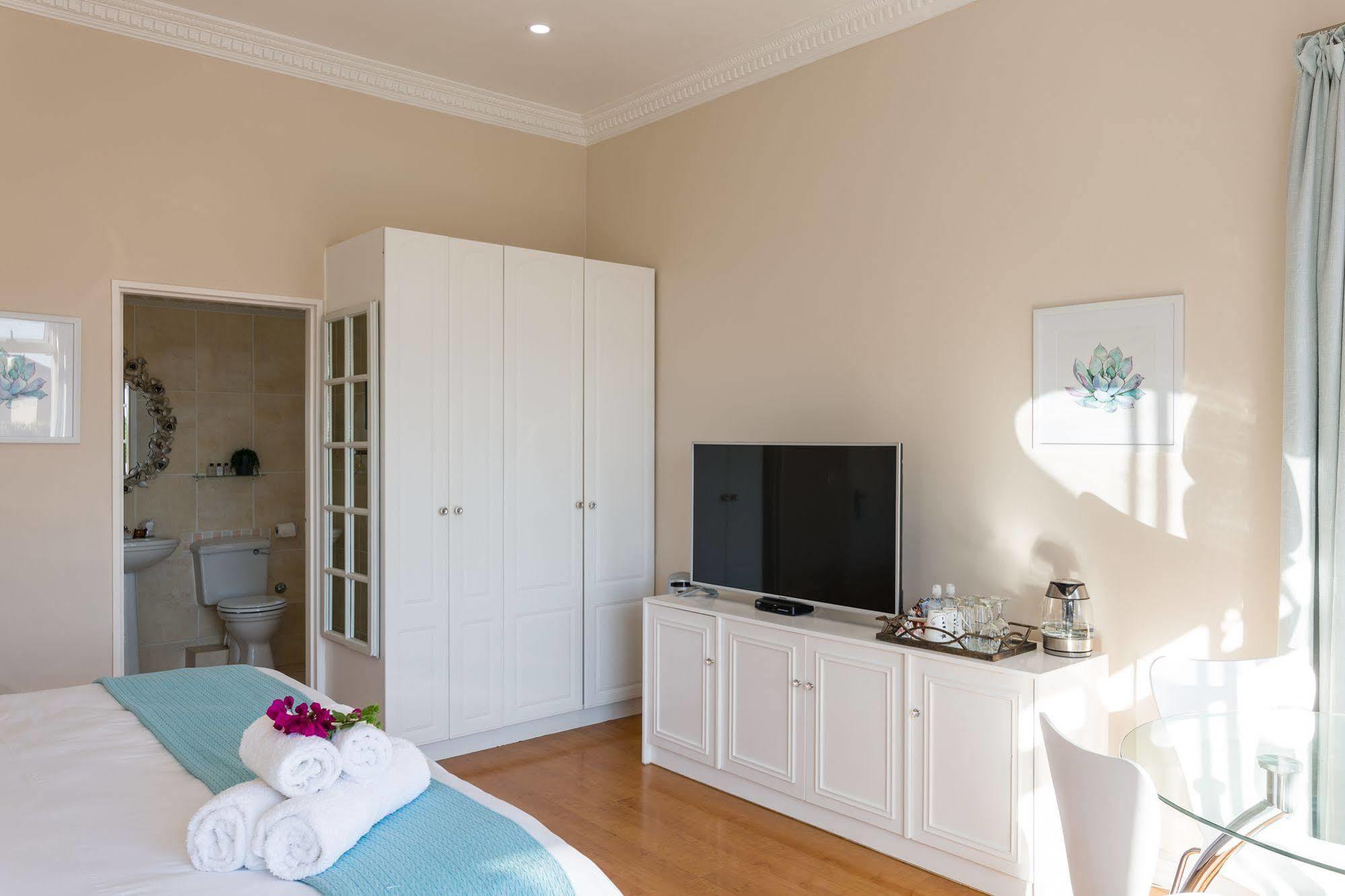 Atlantic Beach Villa ケープタウン エクステリア 写真